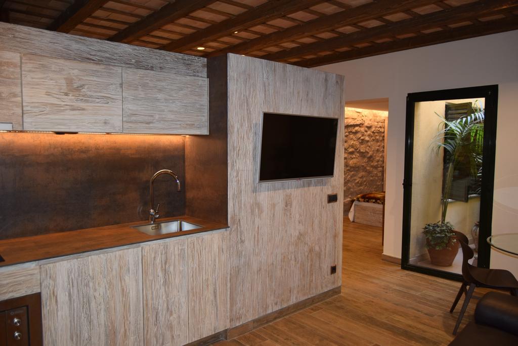 Estudio Deluxe