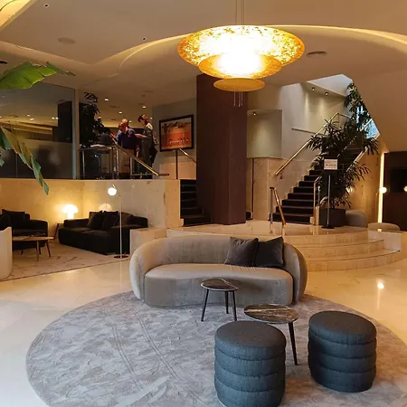 Best Western Premier Cmc Girona-2